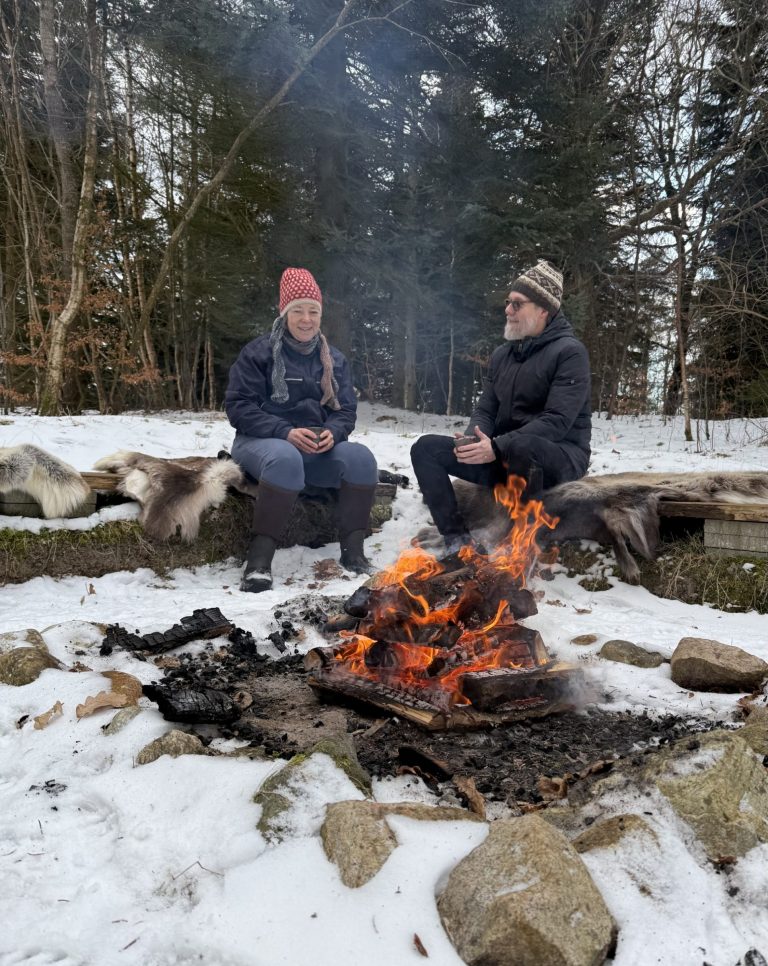 Anne og jesper ved søen
